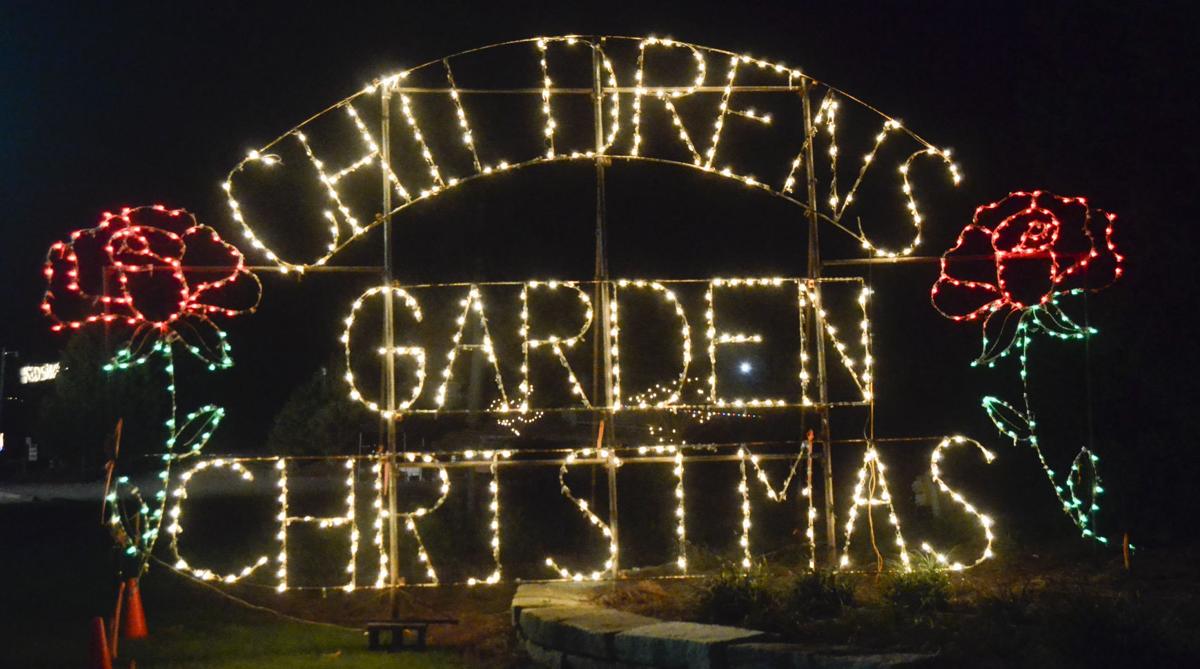 LightingTheGardens36ch