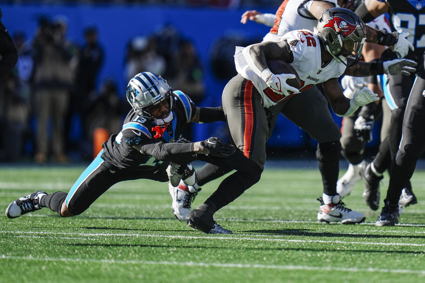 Panthers Blanked As Buccaneers Clinch NFC South Title