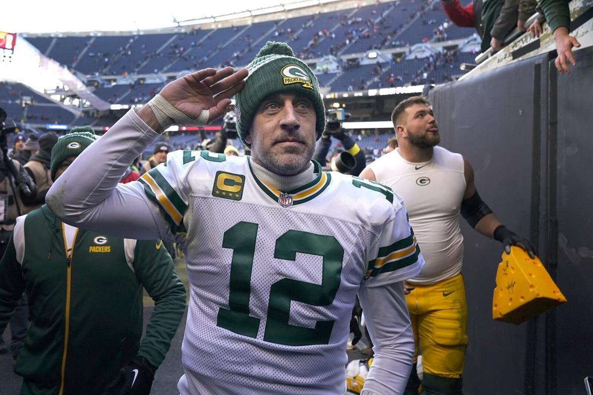 Jets Practice Report  Aaron Rodgers, Offense Went 'Back and Forth