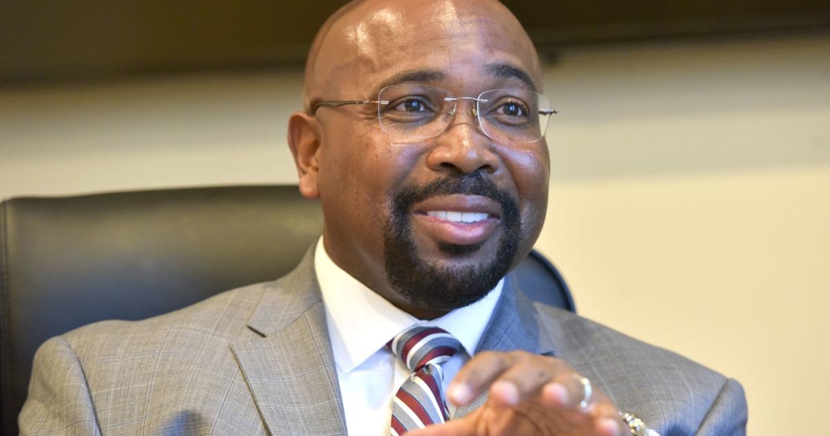 Healthgrades Ceo Community comes first: Hospital CEO building foundation for continuous ...
