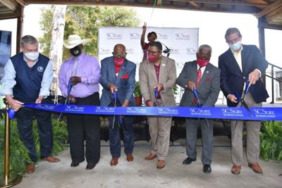 032721 scsu ribbon cutting.jpg
