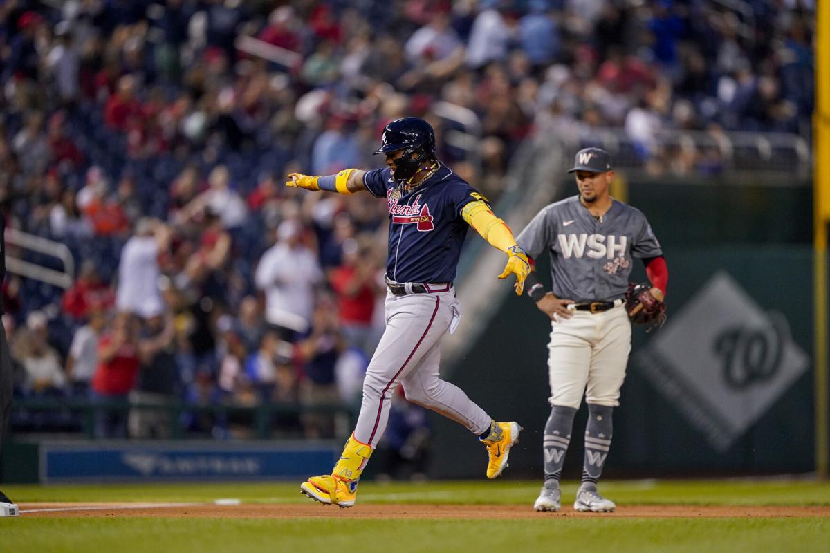 Braves' Ronald Acuna Jr forced to exit game vs. Pirates after hit