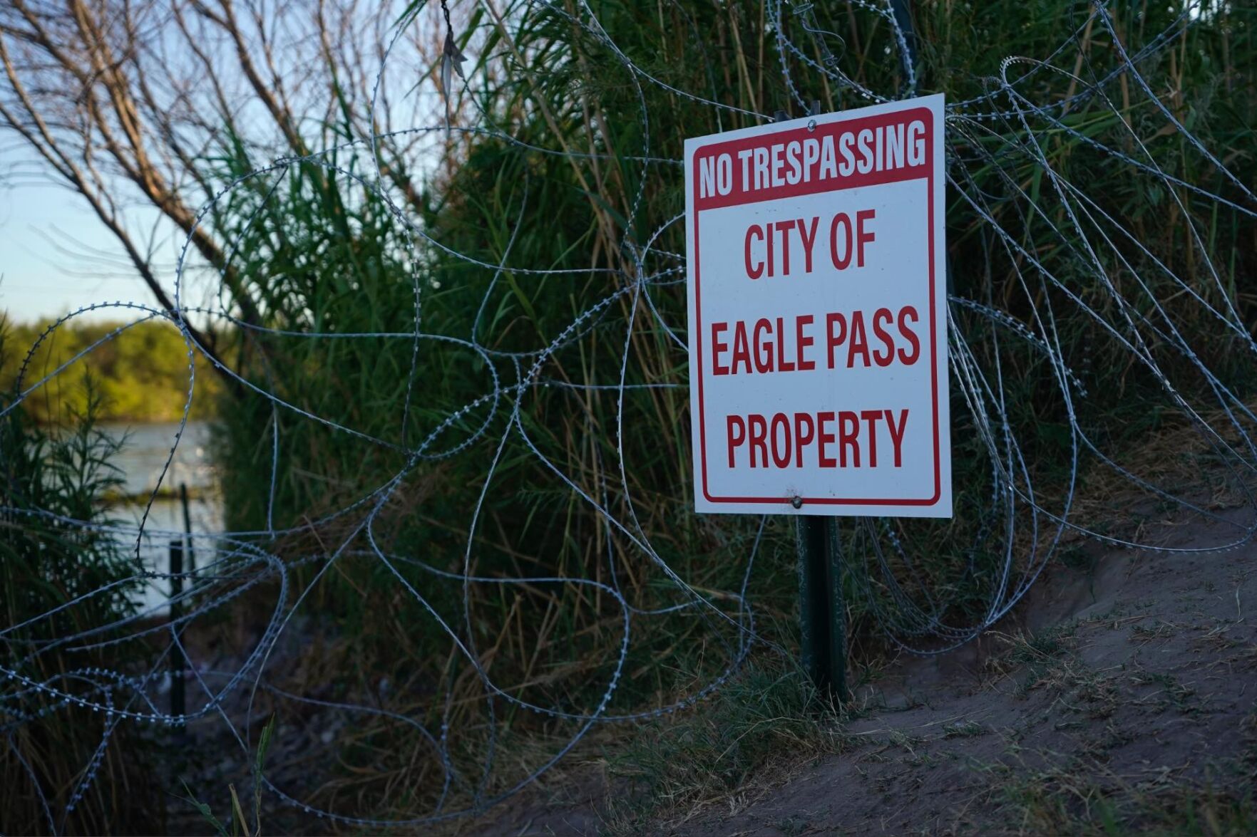 Gov. Abbott Seizes Eagle Pass City Park In Combating Border Crisis ...