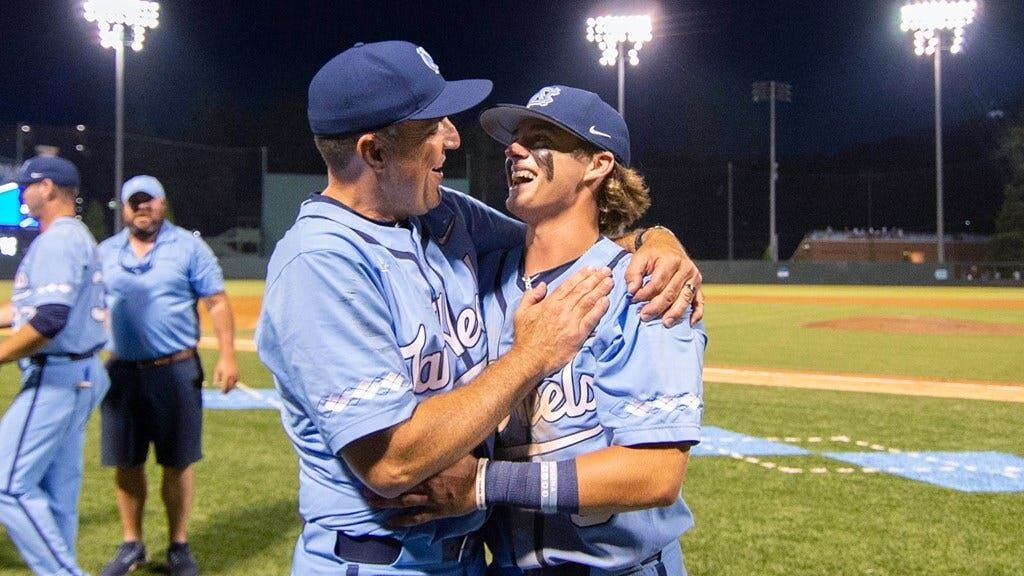 NCAA baseball: With UNC coach suspended, Heels beat Georgia