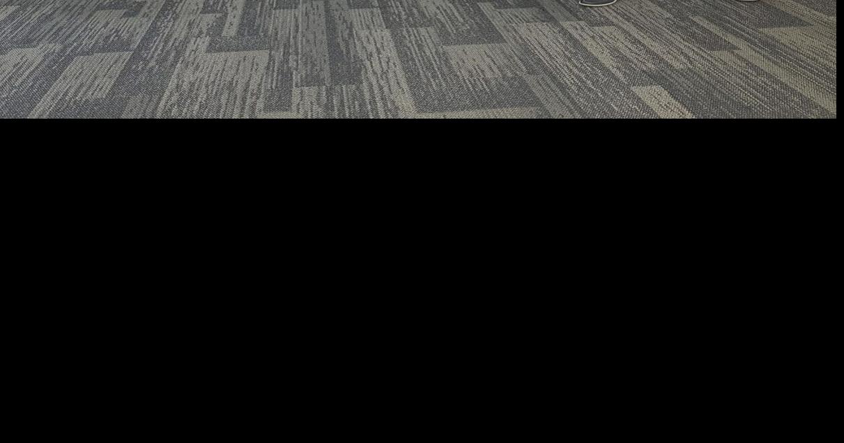 Rock concert supports Elon baseball