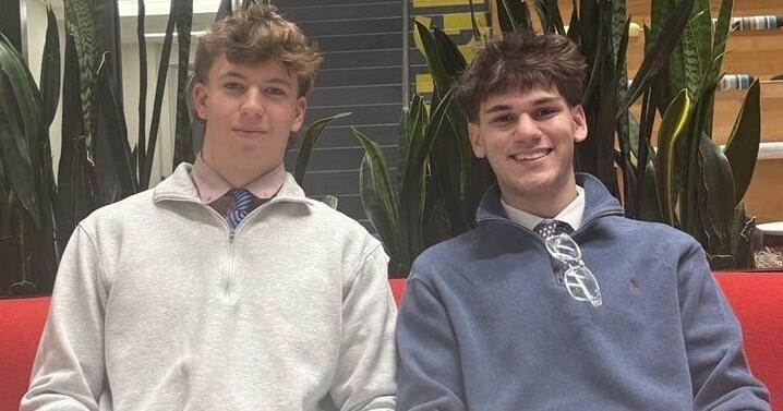 Elon freshmen launch web startup