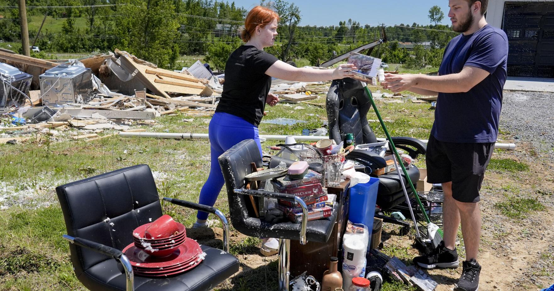 Kentucky families struggling after being hit for a second time by a tornado in the same locations - Vimarsana News