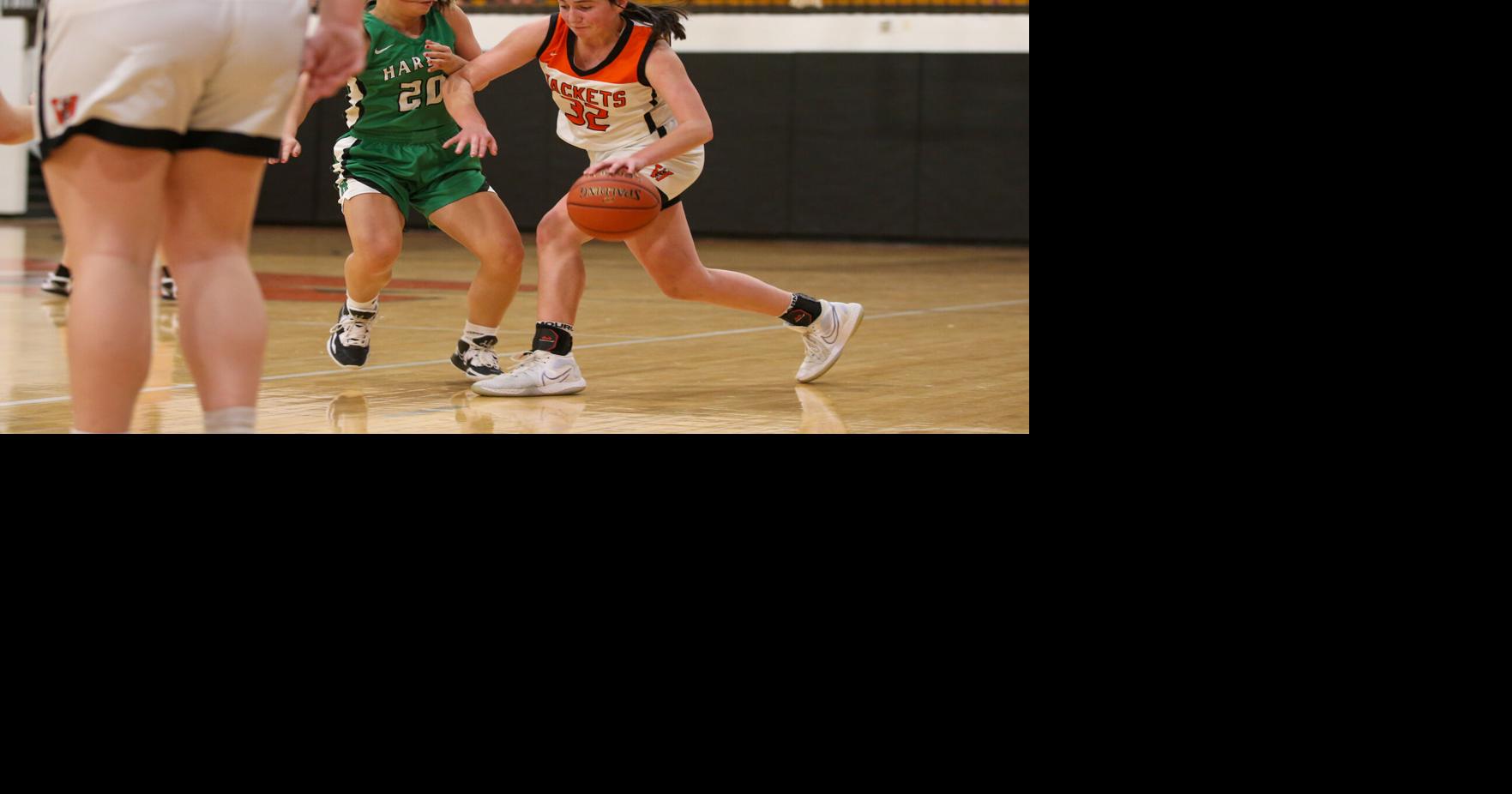 Harlan slips past Lady Yellow Jackets, 7064 Sports