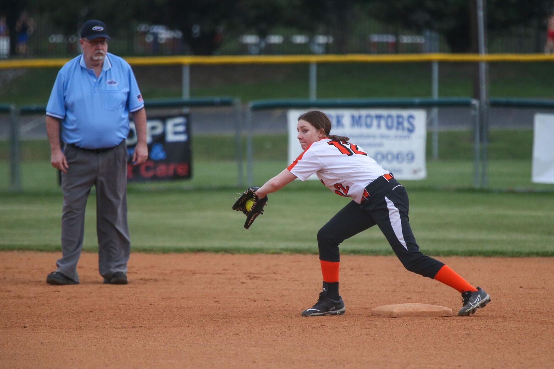 Lady Jackets snap skid with 6-2 win over Owsley County