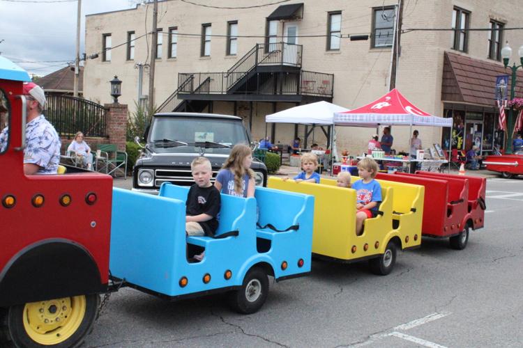 Corbin car enthusiasts attend second Cumberland Valley Cruise-In of the ...