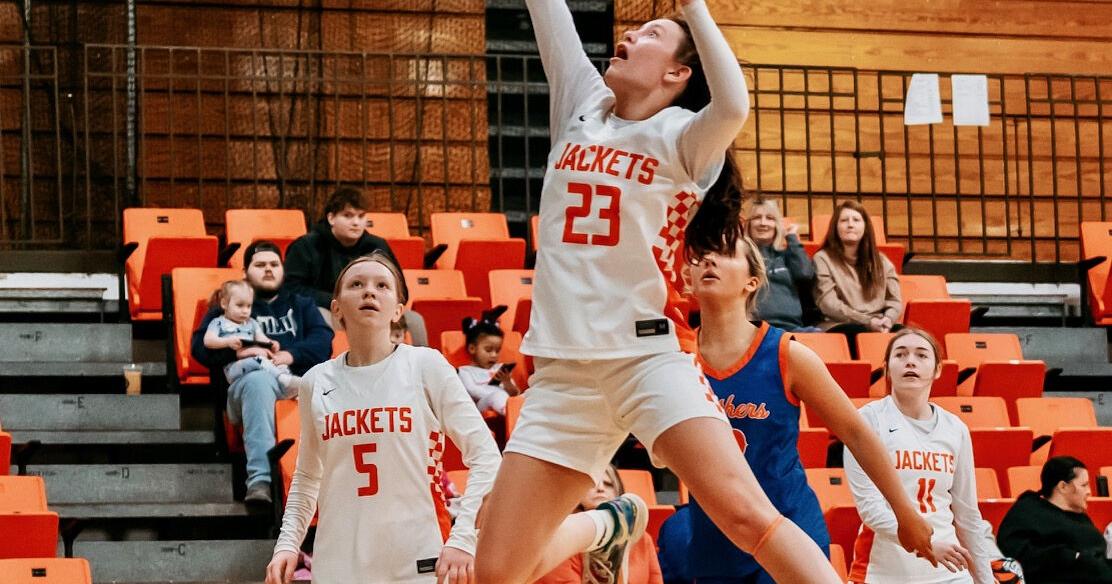 Lady Yellow Jackets hitting stride, knock off Frankfort