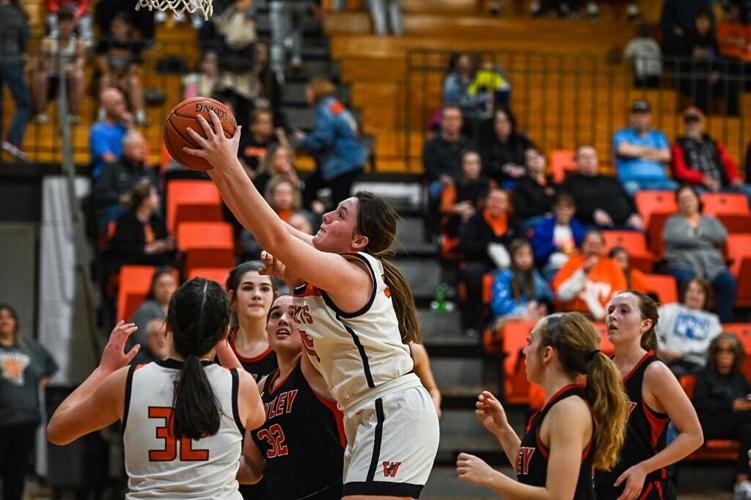 Lady Colonels hang on for 66 59 win over district rival Williamsburg