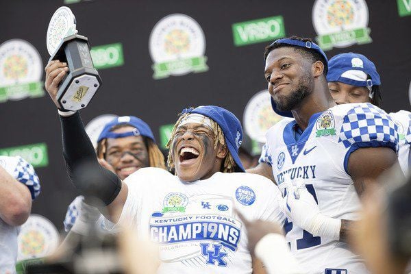 Benny Snell Jr. holding autograph event at Corbin Arena Sunday