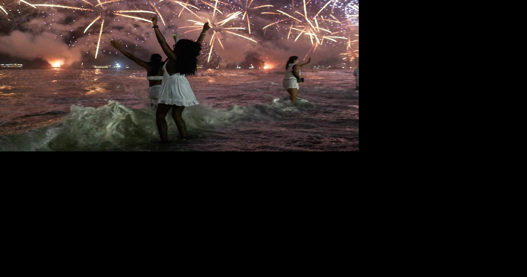 Fireworks dazzled Rio's sky, and more top photos this week in Latin America and the Caribbean