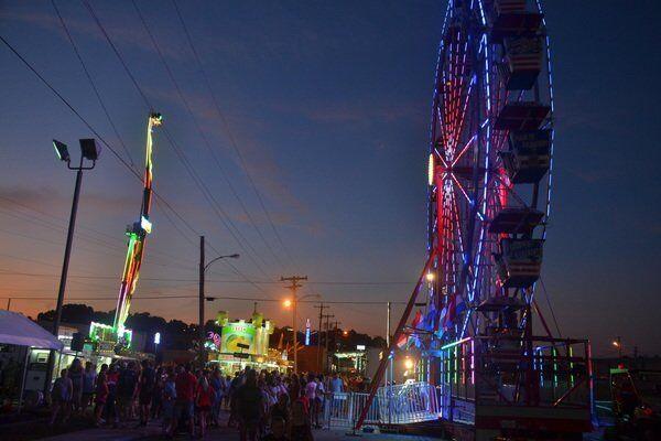 NIBROC turns town of Corbin inside out for end of summer festival NIBROC turns town of Corbin inside out for end of summer festival