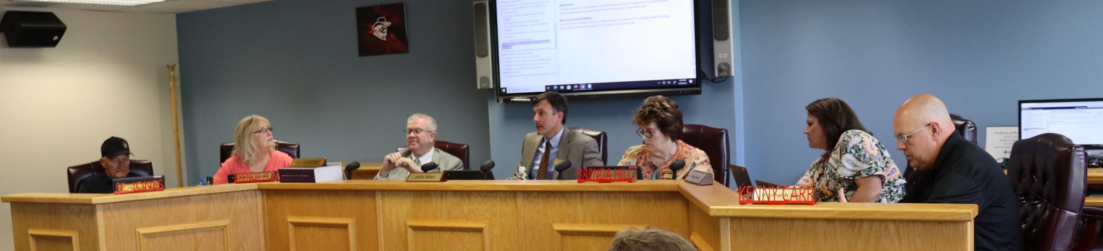 Whitley school board honors outstanding students and teacher at April