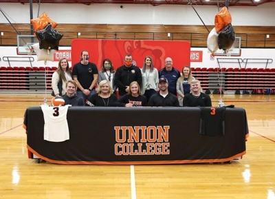 Corbin's Hannah Baker signs with Union College
