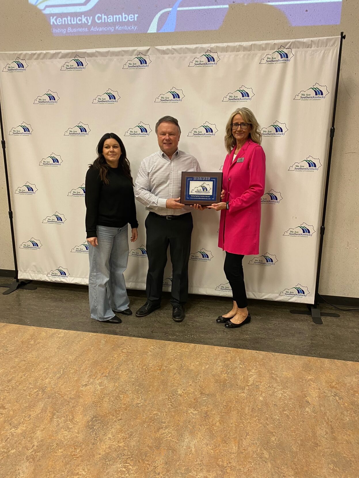 Southern Kentucky Chamber of Commerce welcomes representative from ...