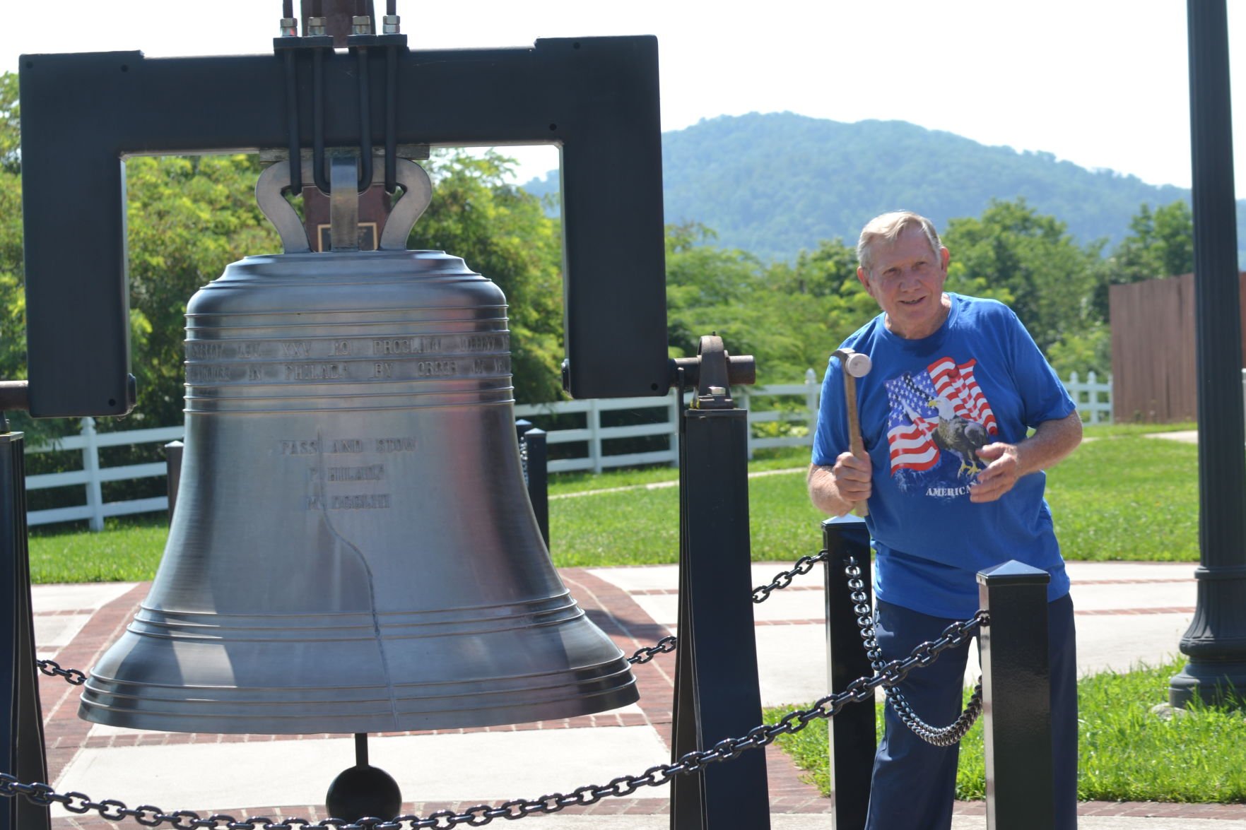 'Let Freedom Ring:' Bell Ringing Ceremony Celebrates Independence ...