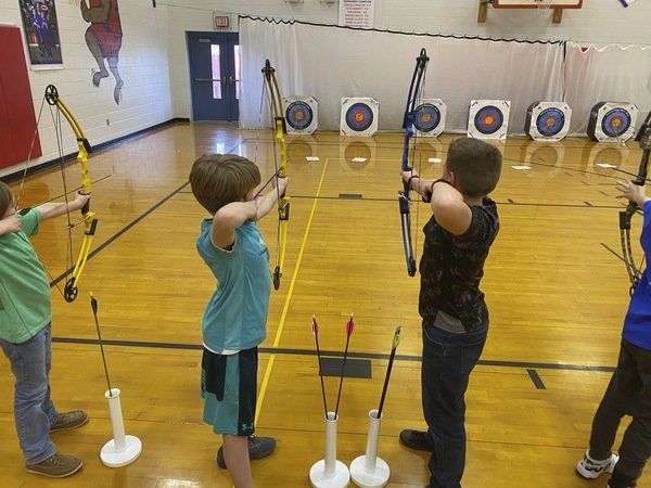 Logan proud of Oak Grove archery team's growth and improvement | Local ...