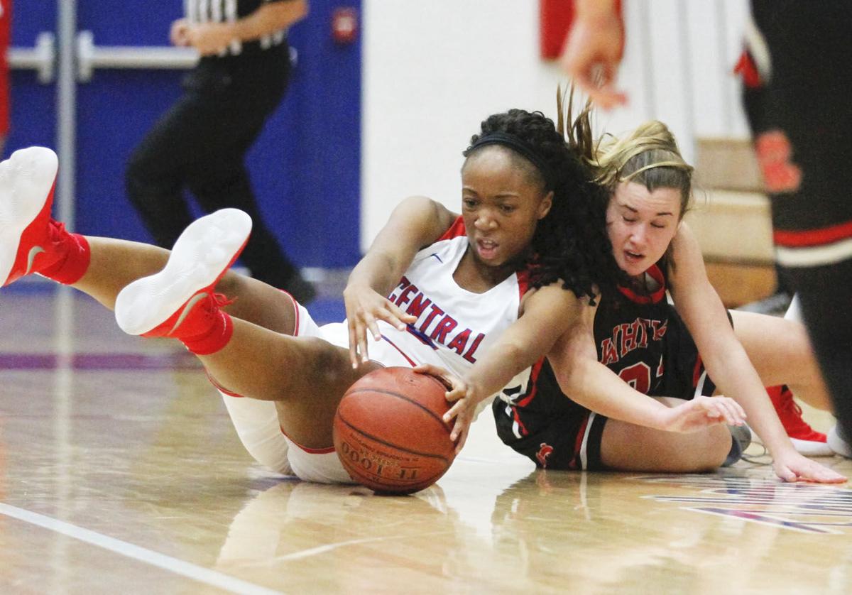 Whitley County starts season with 4836 win Sports