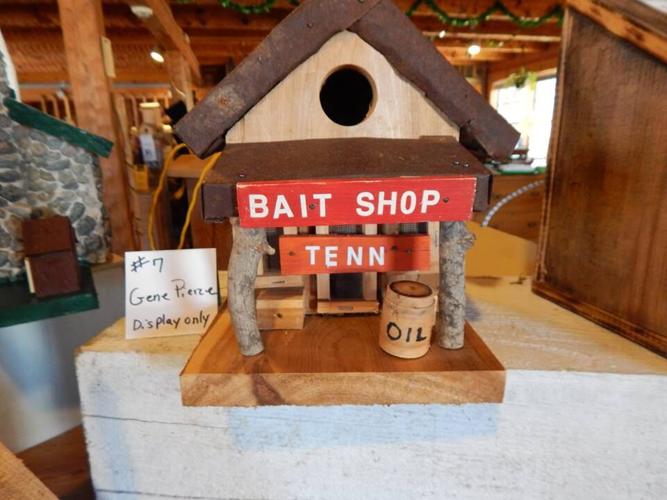 Johnson County Center holds birdhouse building contest Living