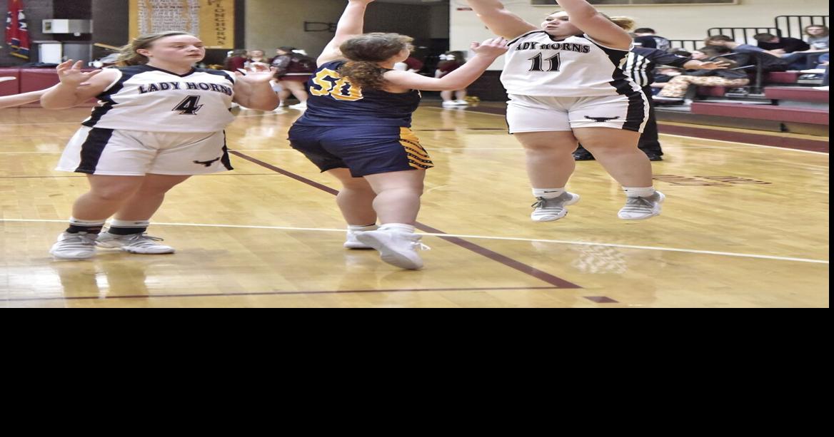 Lady Horns dominate University Sports