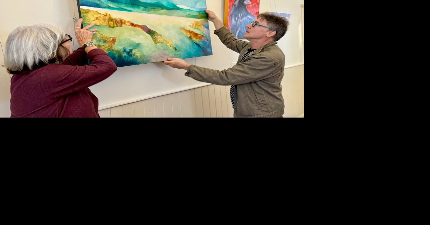 'Smell the color': Red Dot Gallery on Main set to make its mark in Nevada City