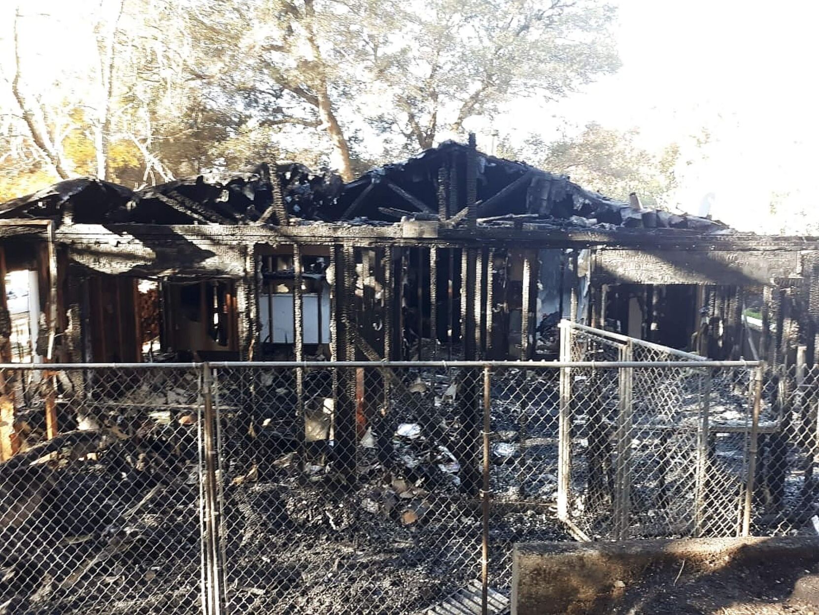 Families who lost their homes to fire look for help News