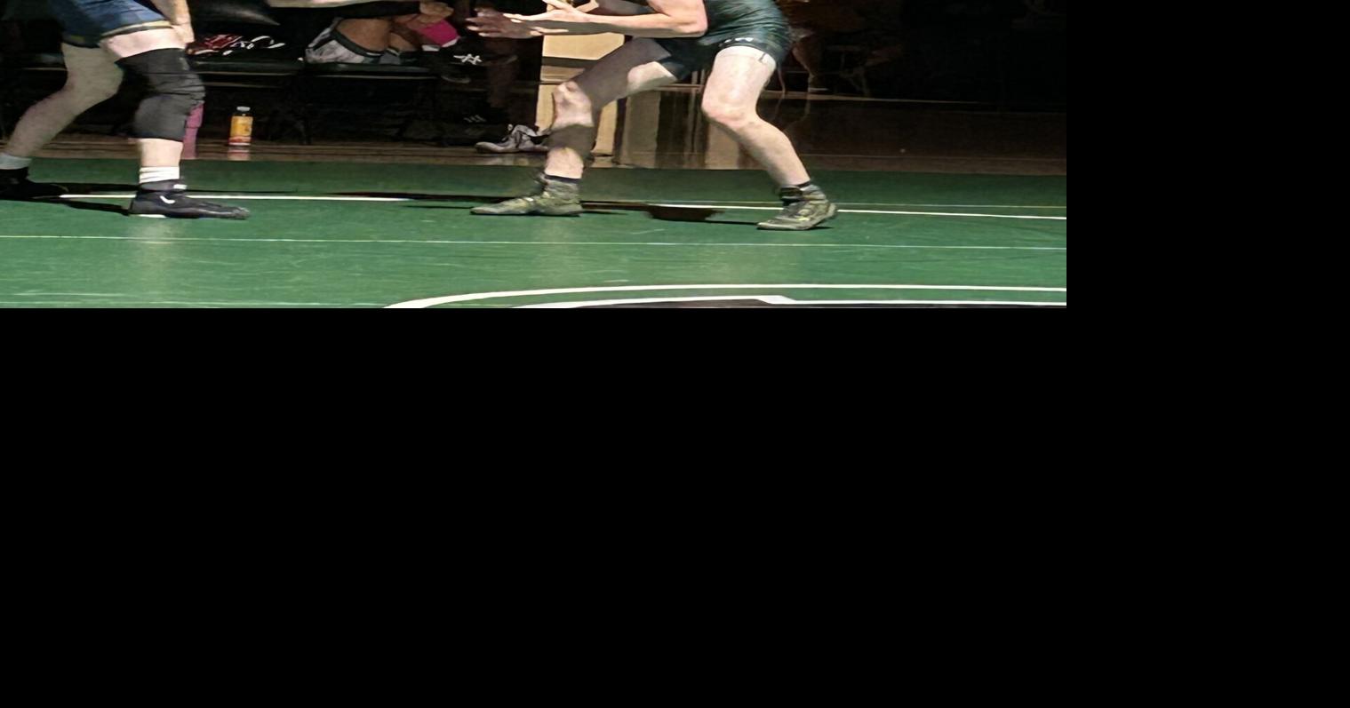 Nevada Union wrestlers open league with a win