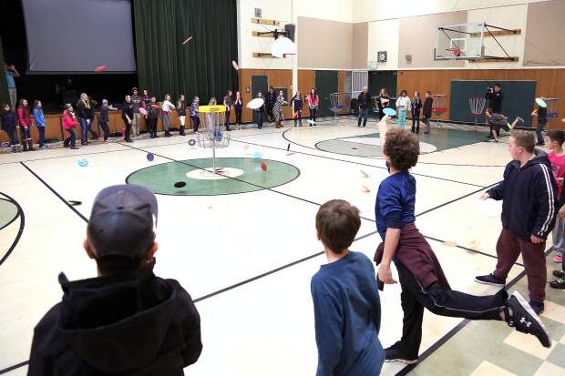 MLB Star Fills in as PE Teacher for St. Louis Elementary School Facing  Staff Shortage