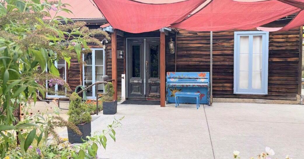 Miners Foundry cafe and Broad Street offices open for bids by Nevada City