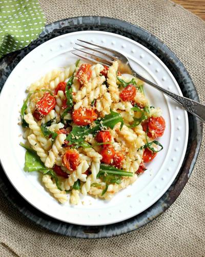 Pasta With Roasted Tomatoes, Arugula and Cheesy Breadcrumbs
