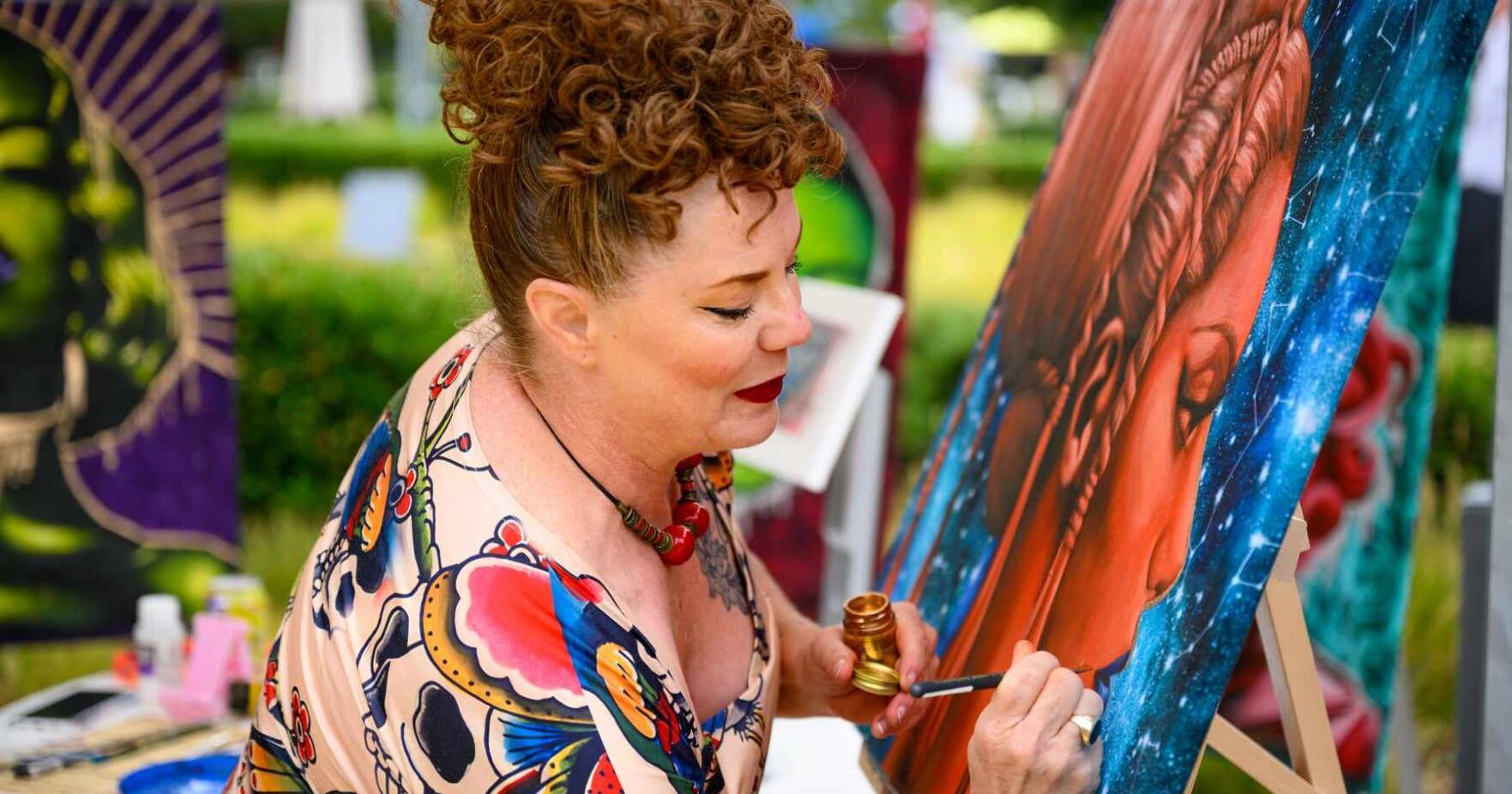 Alison Kenyon art reception with DJs Willow & Styg - Vimarsana News