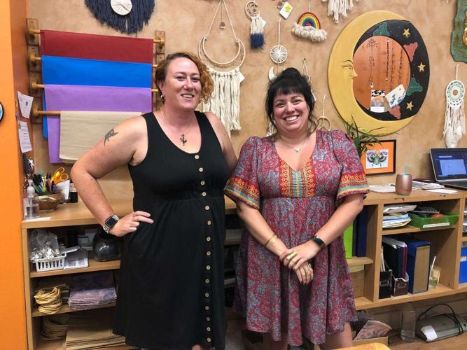 Weaver believers: Tribal Weaver going strong after nearly 30 years ...
