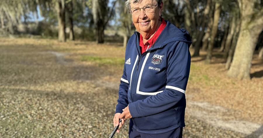 88-year-old Villager hits eighth hole-in-one