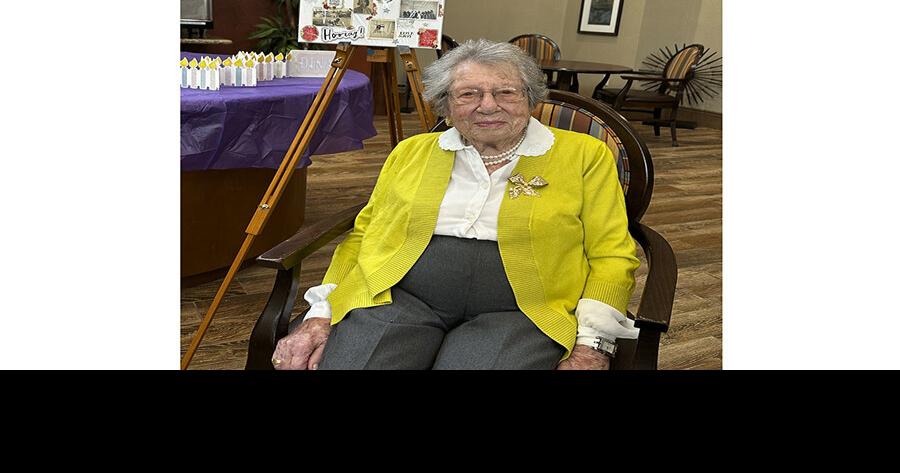 Buffalo Crossings resident celebrates 107th birthday