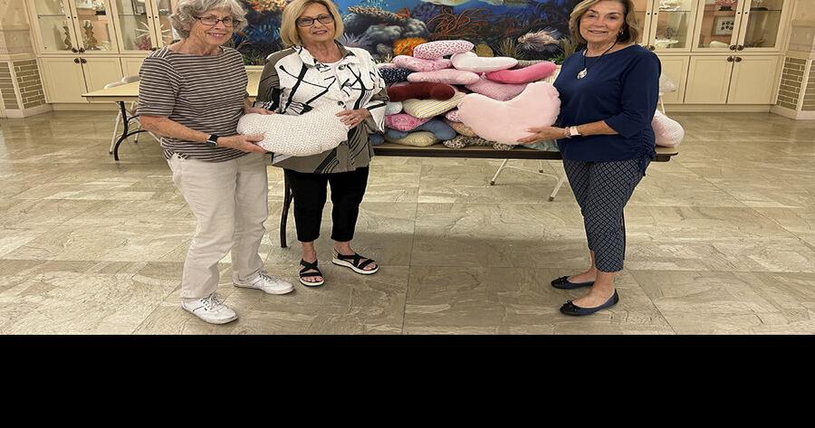 Captiva Quilters contribute comfort to others