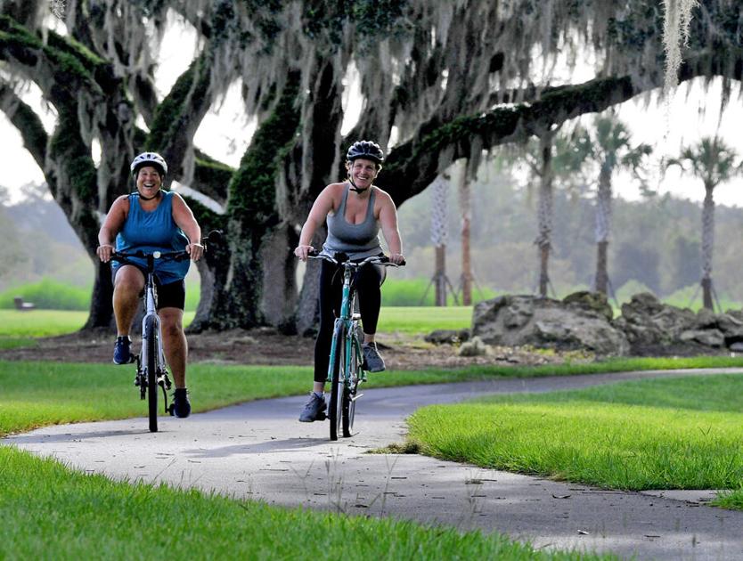 Residents enjoy area&rsquo;s nature trails