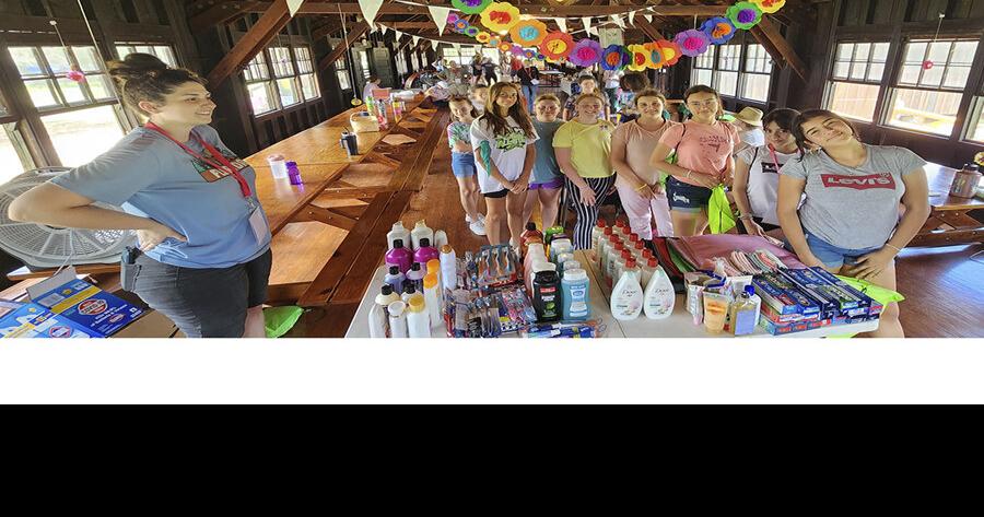 Youth service project helps people in crisis