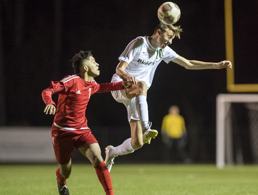 Mistakes cost VHS in district title bid