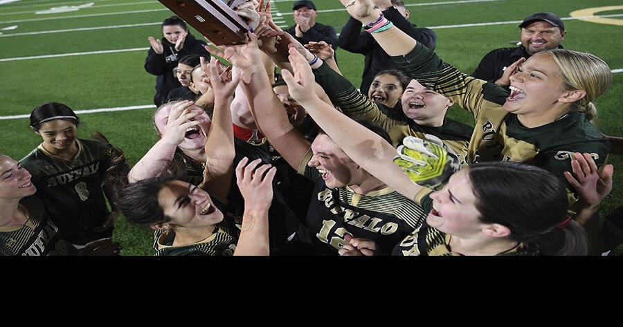 Buffalo girls nab 5th straight district title