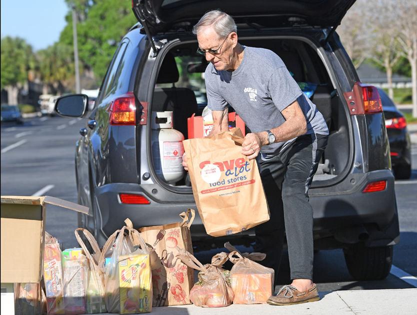 Neighbors band together to collect food for Local Kids