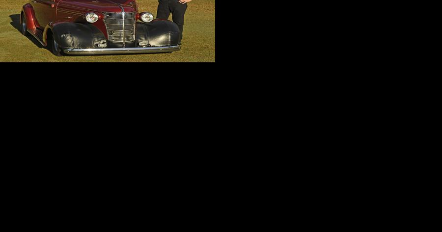 Car-loving Villager finds his dream ride at auto show - Vimarsana News