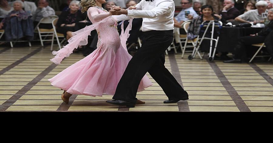 Dancing Stars raise Dollars for Scholars