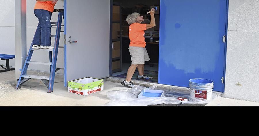 Church devotes day to serving community