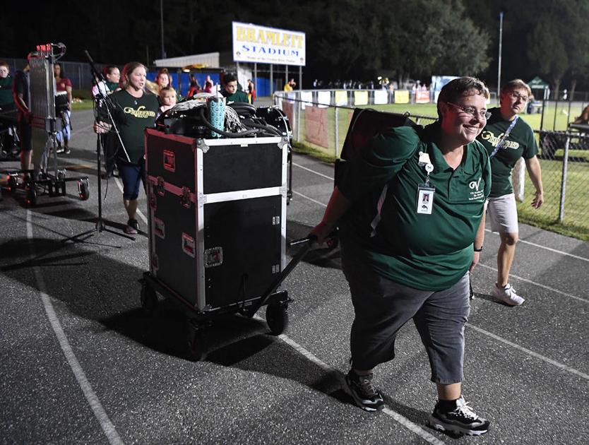 Parents show pride with school service