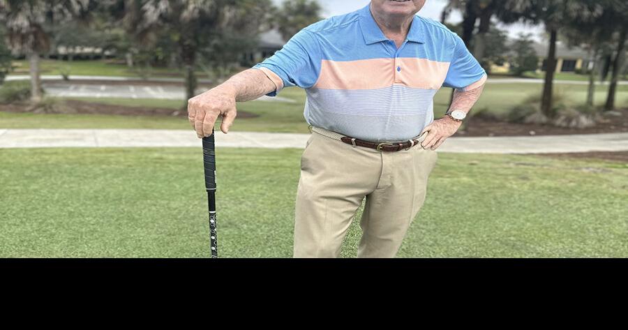 Villager reaches golfing milestone