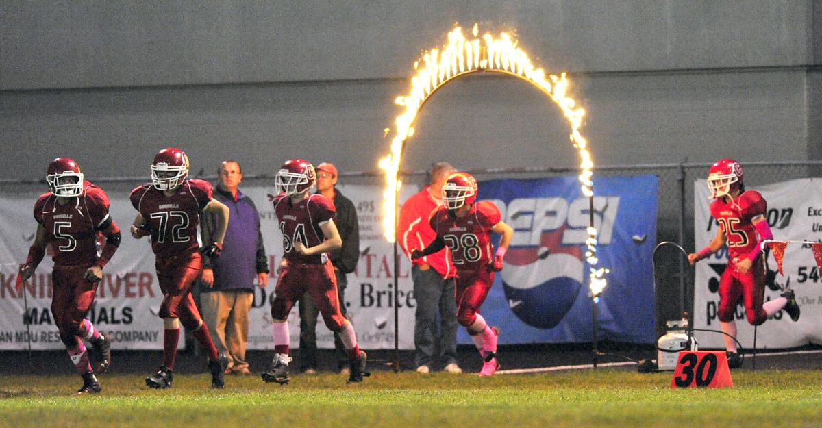 LaPine at Coquille Football Galleries