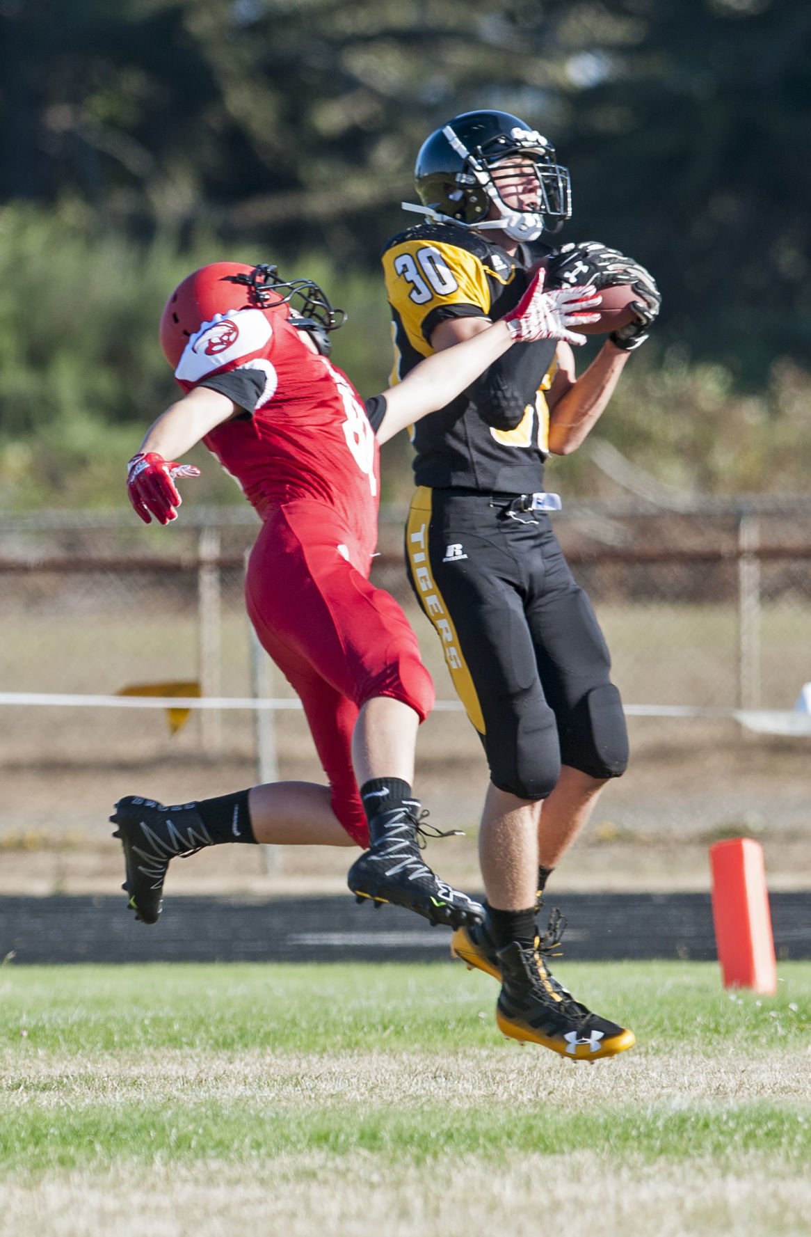 Bandon looks strong in football jamboree Sports